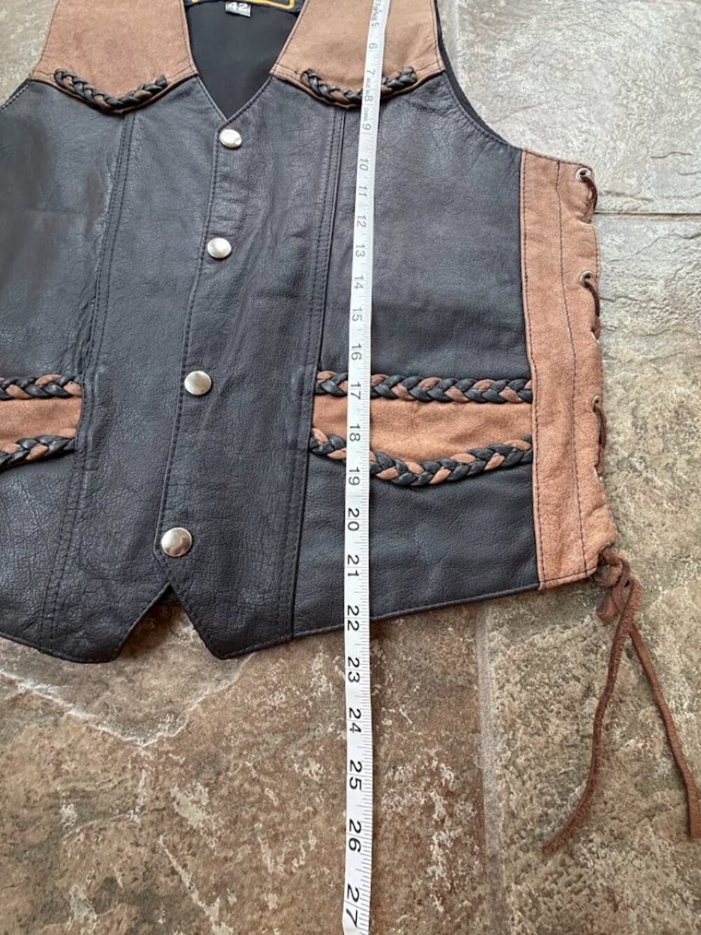 Vintage Hudson Leather Two-Tone Biker Vest Braided Lace Up Western Boho Moto 42 - Picture 7 of 9